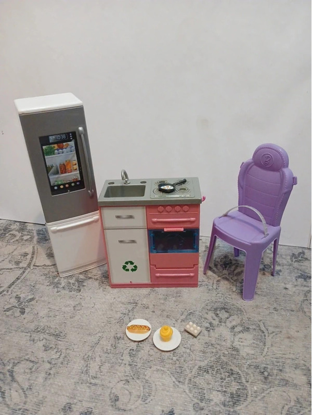 Barbie kitchen supplies